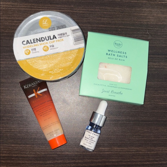 Beauty Samples Bundle ✨ - Picture 2 of 6